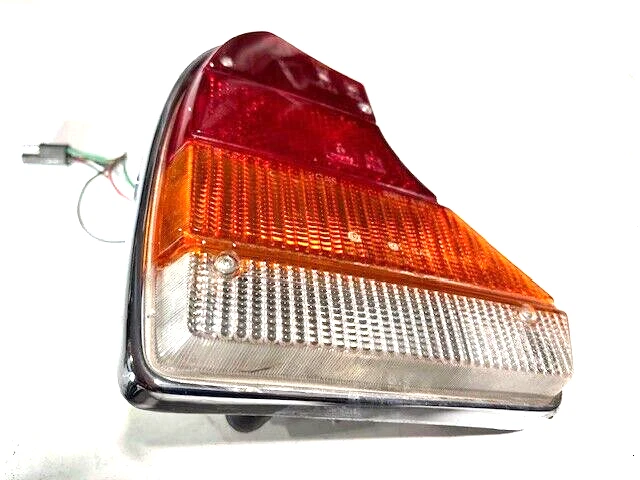 1986 JAGUAR XJ6 LEFT TAIL LIGHT from 1 owner 65k car - Image 2 of 4