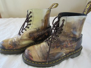dr martens carthaginian
