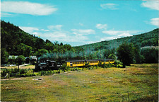 STEAMTOWN         Rahway  Valley  # 15  running  an  excursion