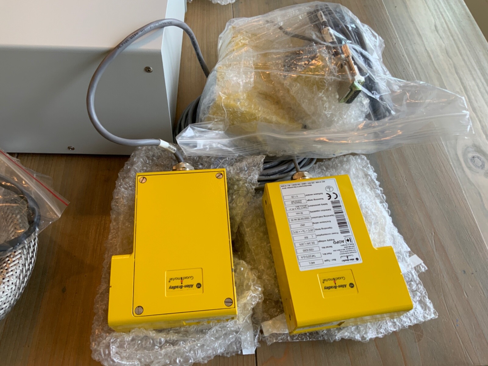 Micromeritics Specific Surface Area Analyzer Parts with Edwards Vacuum