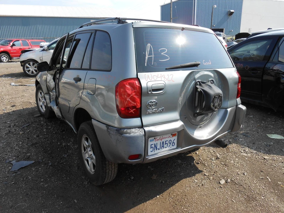 Used Air Cleaner Assembly fits: 2005 Toyota Rav4 2AZFE engine Grade A Foto 3 de 4