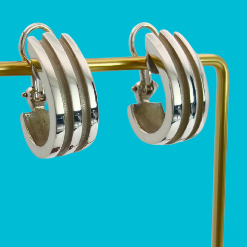 Tiffany & Co. Grooved Hoop Clip On Earrings Silver 925 W 1cm Vintage JPN [Used]