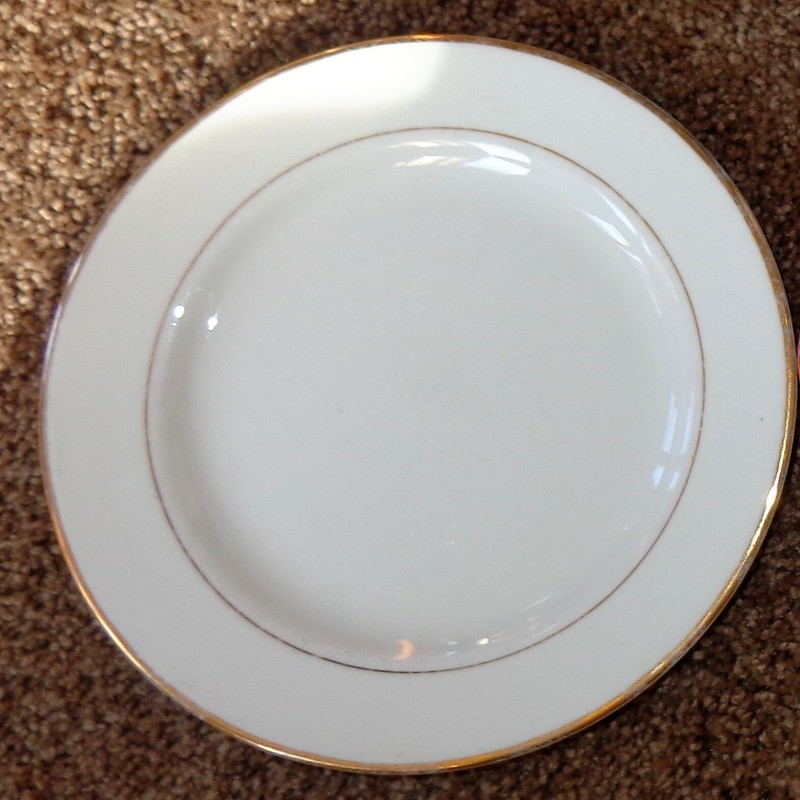 Vintage Homer Laughlin Bone China USA FFA GOLD STRIPED SALAD BREAD PLATE 7 INCH