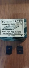 NOS Auveco #11072 1962-1969 Chevy II Nova Chevelle rocker molding retainer clips