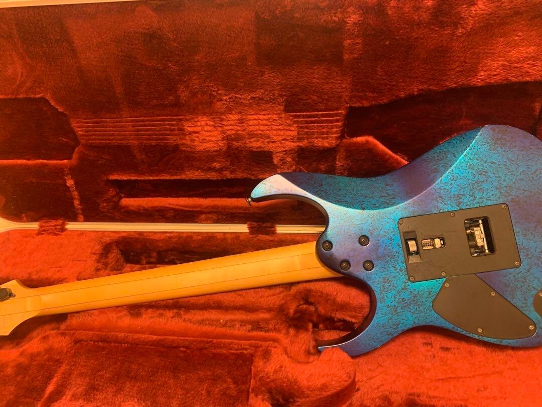 Ibanez Prestige RG2570MZ ハードケース付き Ibanez Prestige RG2570MZ ハードケース付き
