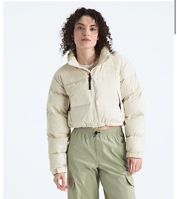 The North Face Women's Nuptse Short DTM Jacket/700 Down Jacket