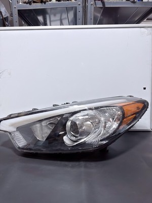 2014-2016 Kia Forte OEM LH Driver Headlight Headlamp 92101-A7 Genuine