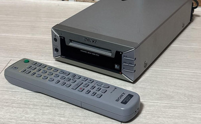 Sony MDS-PC2 MD Deck MiniDisk PLAYER RECORDER DECK w/Remote Ships from JApan