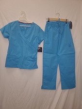 New Women's Scrub Set Size Small Color Blue