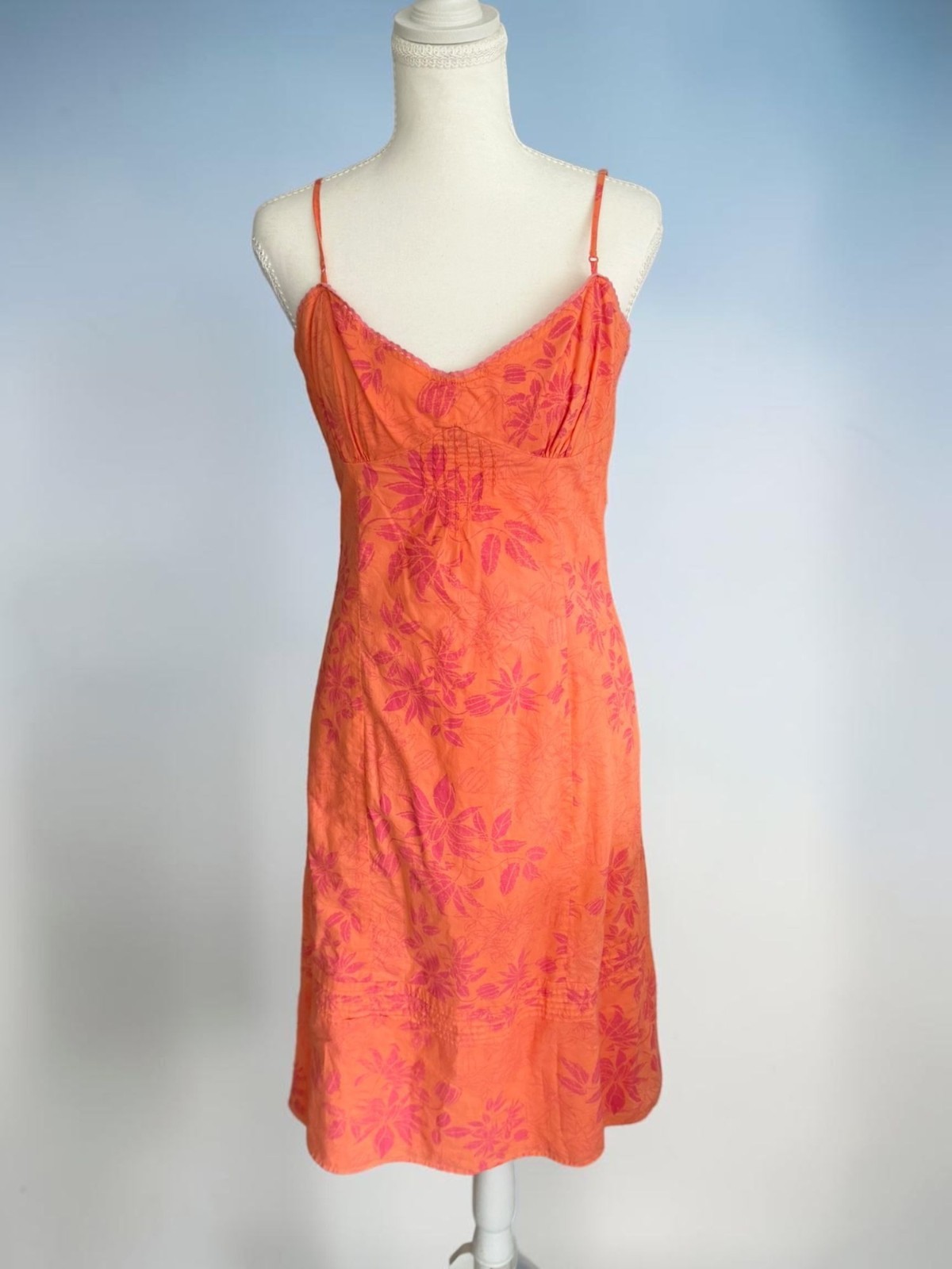 Ben Sherman, BEN SHERMAN Vintage Orange Floral Dress Size Medium