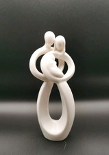Circle Of Love Blessing White Porcelain Minimalist Figures Ornament A2551