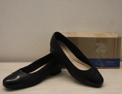 Clarks 84309 Womens Sz 7.5 Juliet Rise Black Leather Heeled Slip-On Casual Shoes