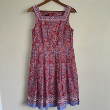 Women’s Fit And Flare Midi Medallion Pattern Square Neck Sz 8 Petite Talbots