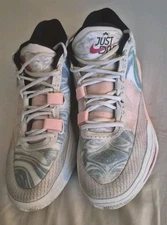 Nike Kyrie 8 Chinese New Year FJ3657-001 Size 13 Basketball Sneakers