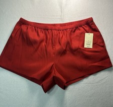 A New Day Red Shorts Size Large NWT