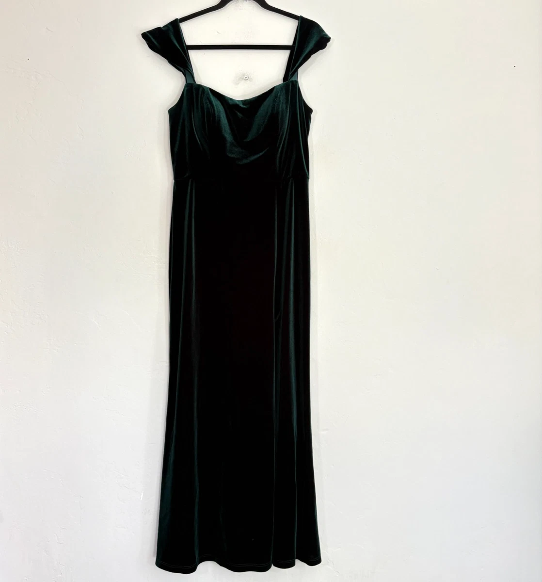 slim fit dress slacks Green Mermaid Velvet Long Prom Dress, Green Formal Evening Dresses US 16 / Black main image 0