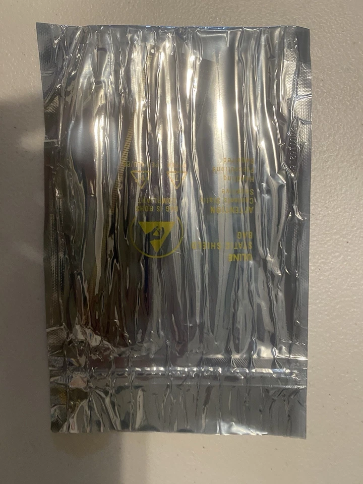 SK Hynix 4GB DDR3 1600 ECC UDIMM RAM 1Rx8 PC3L-12800E HMT451U7BFR8A-PB TO AD  - Image 2 of 2