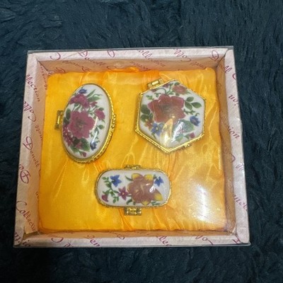 Vintage drei Keramik Schmuckschatullen zum Verschenken von Schmuck. Selten zu finden. Neuer Karton