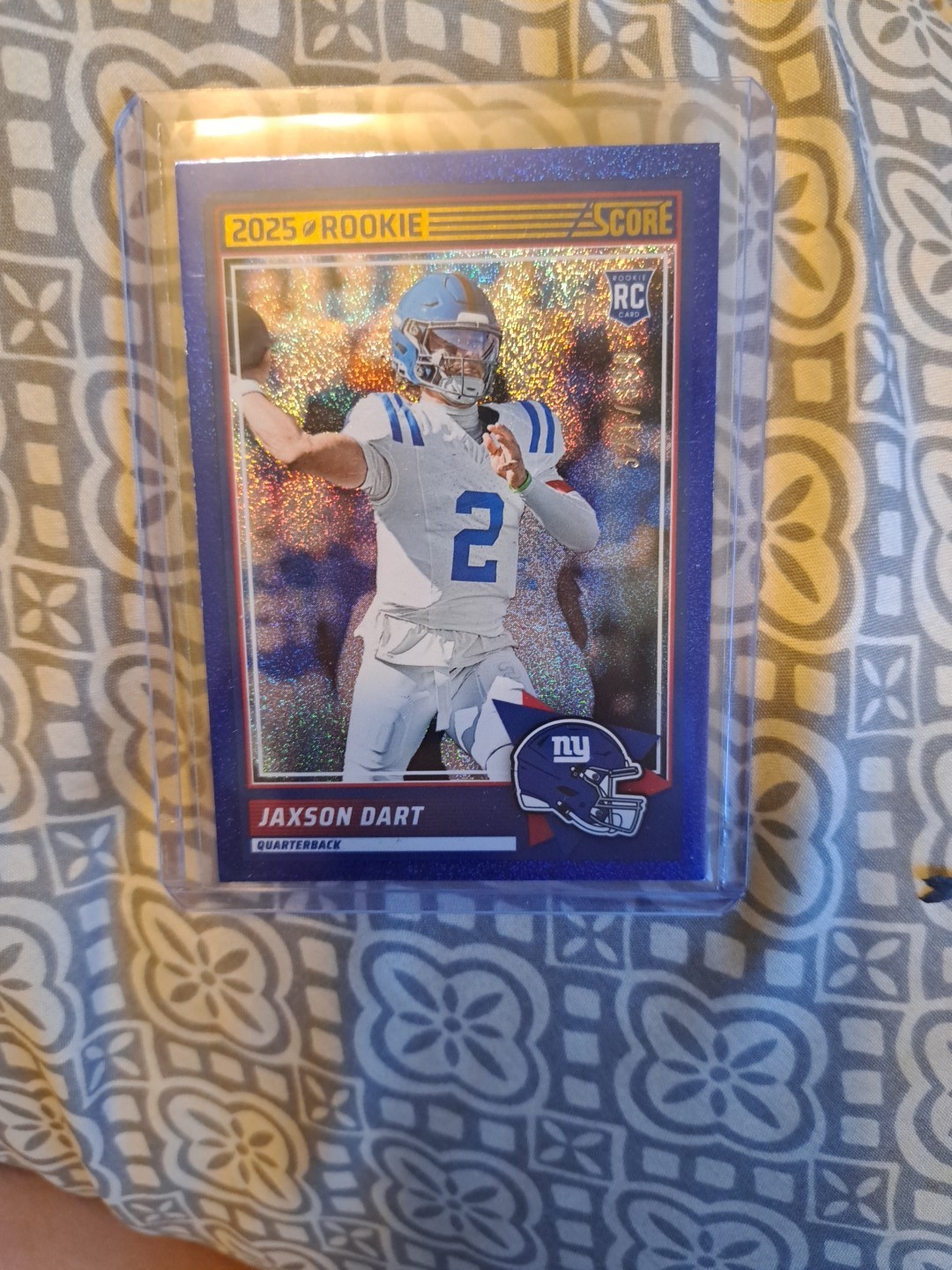 2025 Score - Rookies Jaxson Dart #35 Blue Dots /399 (RC)