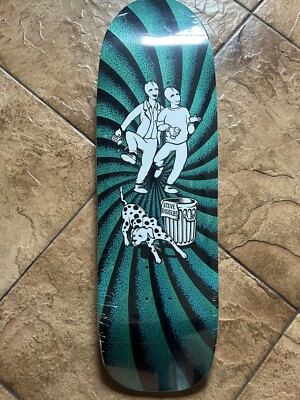 Chums Steve Douglas New Deal Shaped Skateboard Deck 9.375 Green Acid Trip