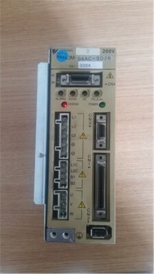Used Yaskawa Servo Driver SGDM-04AC-SD2B Good In Condition For Industry Use nl
