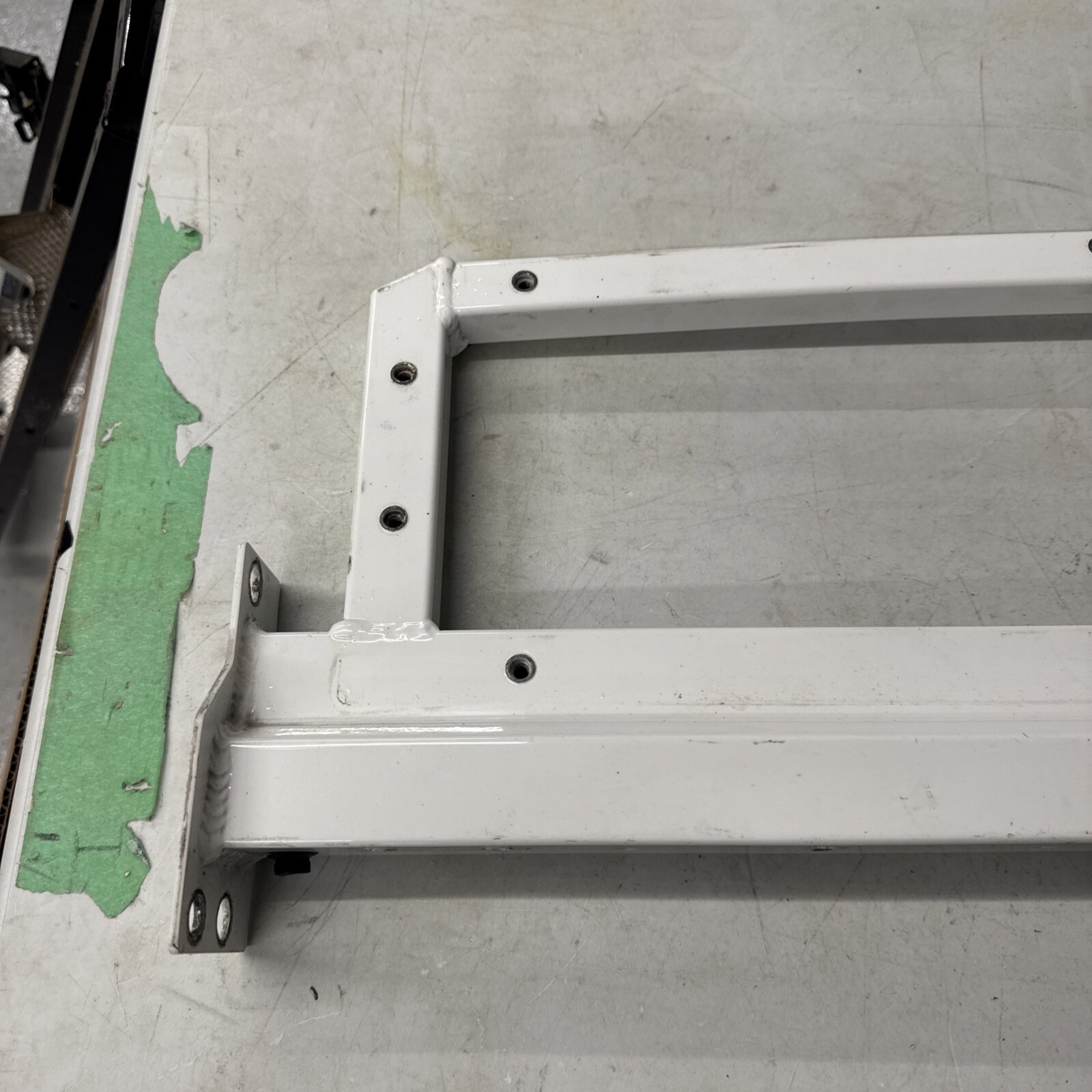 2007-2015 AUDI R8 REAR UPPER CROSS PANEL FOR TAILGATE LATCH 420814291D Used OEM