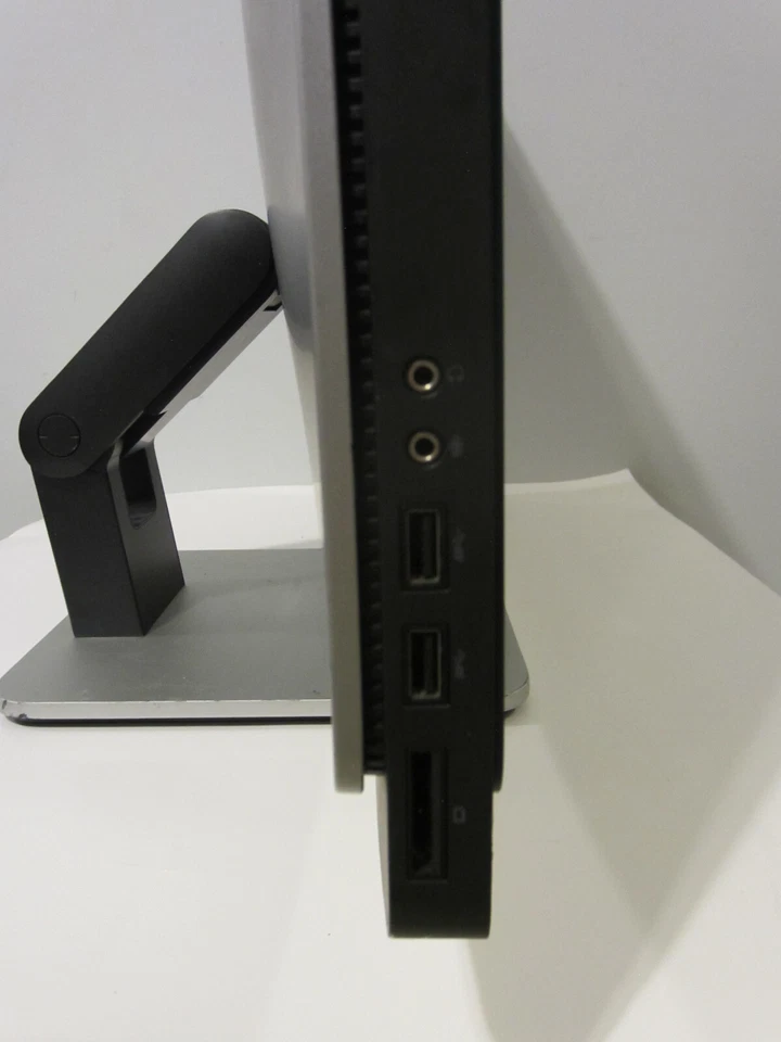 Dell XPS One 2710 Intel Core i7-3770S 3.1GHz GT640M AIO Desktop ASIS Part Repair - Image 4 of 4