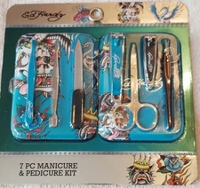 Ed Hardy 7-piece man manicure & pedicure kit Plus Travel Case and New Sealed