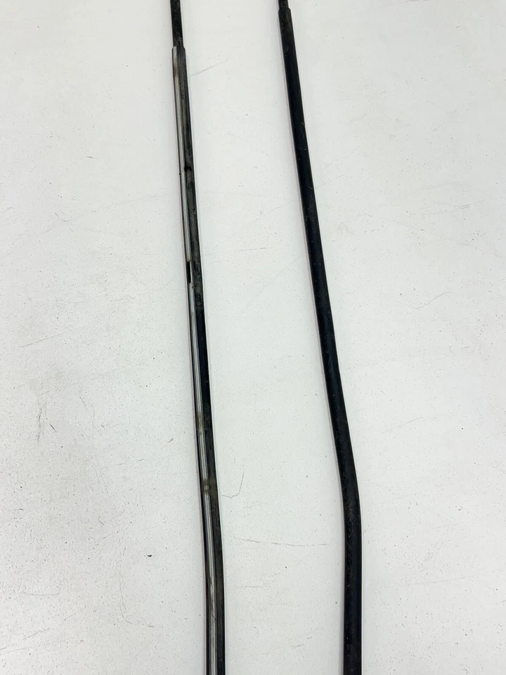 Conjunto de cable de freno de estacionamiento Nissan 350Z 2003-2008 izquierda y derecha de emergencia OEM Foto 4 de 4