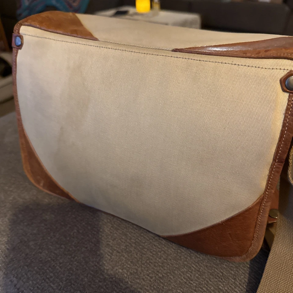 Fogg Camera Satchel Bag Case Khaki Canvas Leather, 14x11x6 Inches Very Rare - Image 4 of 4