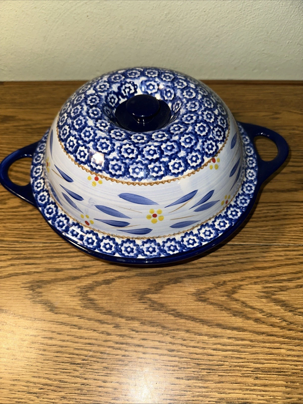 temp-tations Old World BLUE Ceramic Handled Pie/Casserole Dish w/ Domed Lid
