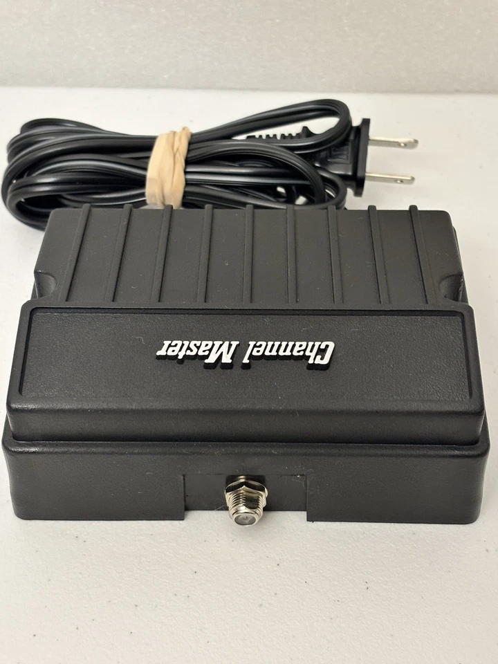 Channel Master 0064C Preamplifier Antenna Power Supply Black 117 VAC 4W 60 Hz - Image 4 of 4