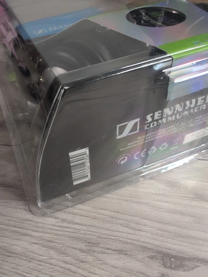 SENNHEISER Communication PC151 Over Ear Headset & Noise Canceling Microphone - Image 4 of 4