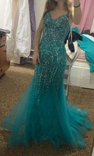 Camille La Vie Beaded Sequin Mermaid Prom Formal Dress, Size 2