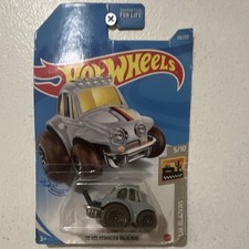 Hot Wheels Baja Blazers '70 Volkswagen Baja Bug 1:64 Diecast Gray/Yellow/Brown