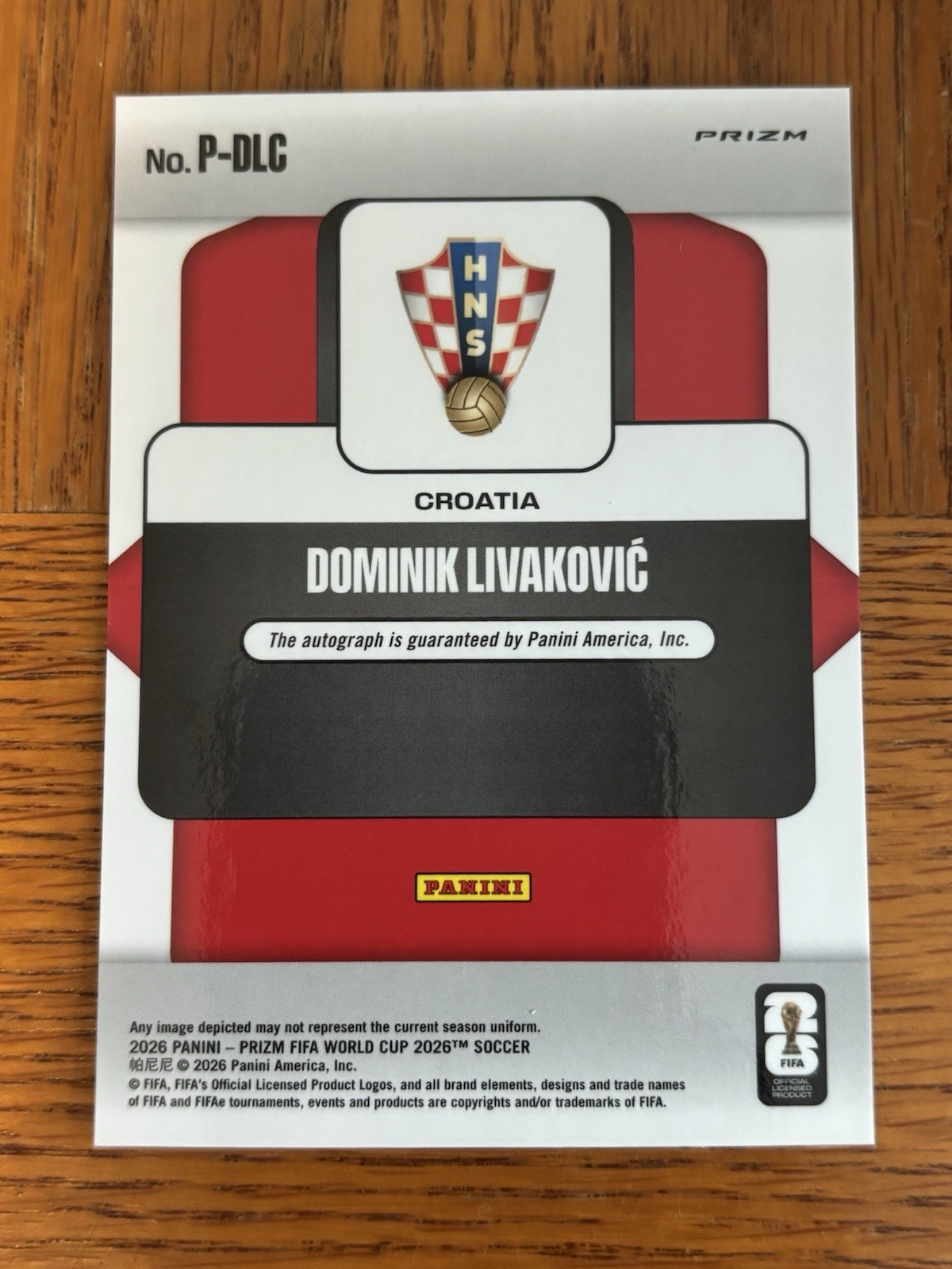 Panini Prizm 2026 FIFA World Cup Dominik Livaković Penmanship Wave P-DLC Auto view 2