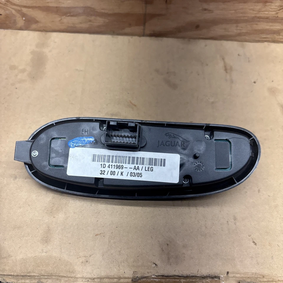 97-06 Jaguar XK8 XKR X100 Interruptor de control de asiento del lado del conductor delantero izquierdo PIERNA OEM Foto 3 de 4