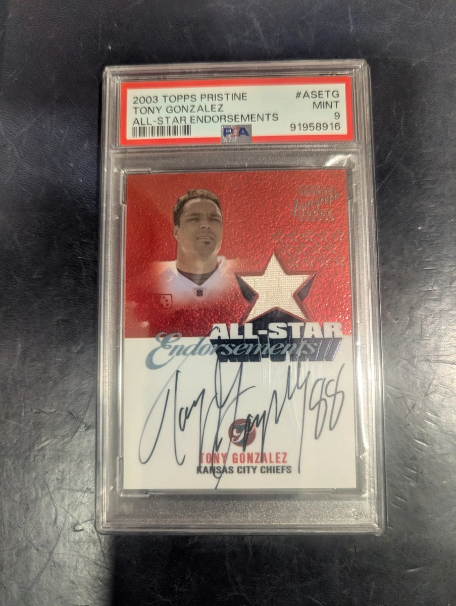 Tony Gonzalez Autographed Football Sports Trading Cards