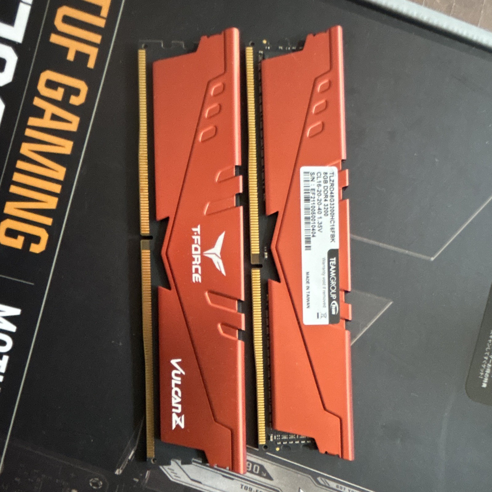Team Group T-Force Vulcan Z 16GB (2x8GB) DDR4-3200 288-Pin DIMM RAM