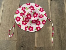 i Play UPF 50 white beach sun hat with pink flowers size 0-6 Months