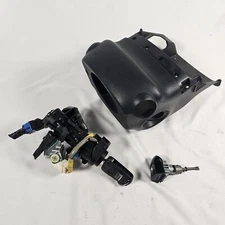 12-13 KIA RIO IGNITION SWITCH W/ KEYS SHROUD & DRIVER DOOR TUMBLER LOCK CYLINDER