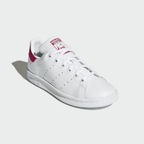b32703 stan smith