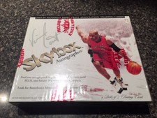 2003-04 Fleer Skybox Autographics Basketball Hobby box. Lebron Rookie
