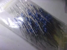 METAL FILM RESISTORS  1% 110 OHMS (5 pc lots)