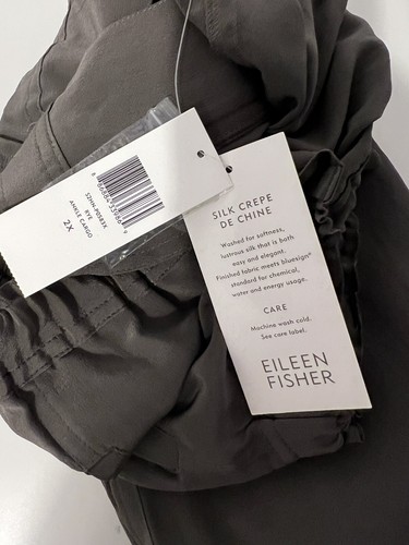 NEW Eileen Fisher Silk Ankle Cargo Pants Size 2X Pockets Tapered Zip High Rise - Picture 10 of 11