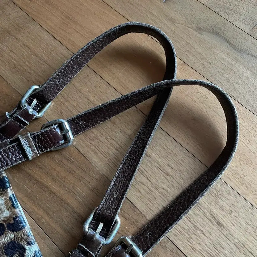 Women’s Leopard Pattern Shoulder Bag - Durable & … - image 1