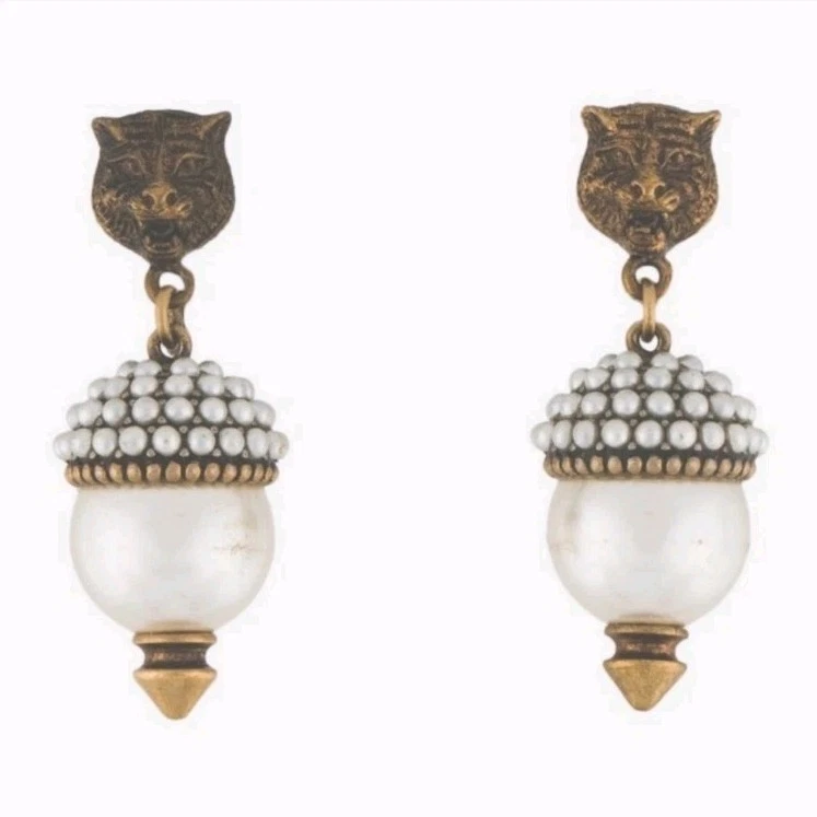 Gucci Pre-Owned Feline Tiger Head Embellished Faux Pearl Clip On Earrings - Image 2 of 4