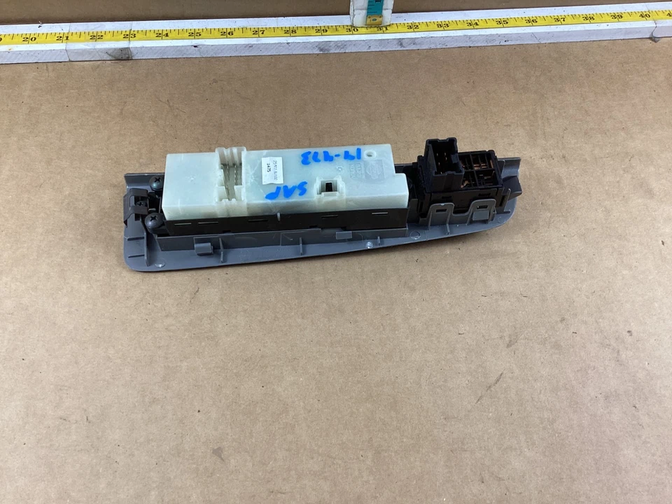 Interruptor de ventana principal delantero izquierdo Nissan Altima 2005-2006 25401 8J100 Foto 4 de 4