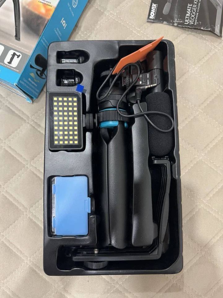 KIT VLOGGER BOWER ULTIMATE WA-VLEKIT2 NUEVO EN PAQUETE Foto 3 de 3