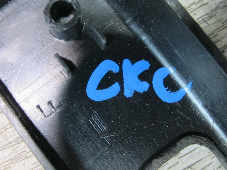 90-91 CHEVROLET CORVETTE C4 CONSOLA CENTRAL PALANCA DE CAMBIOS PLACA PORTAVASOS OEM Foto 2 de 4